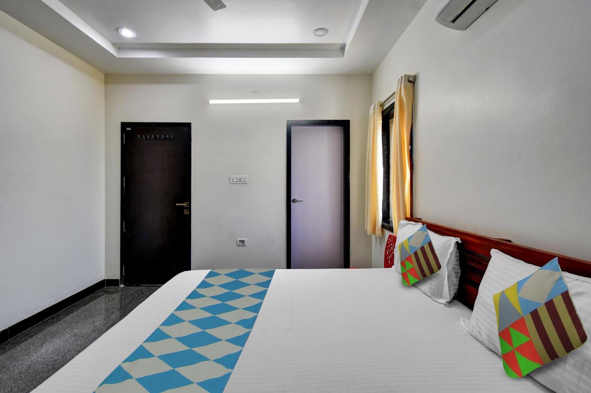Oyo Home Msr Guest Inn Homestay Nellore Εξωτερικό φωτογραφία