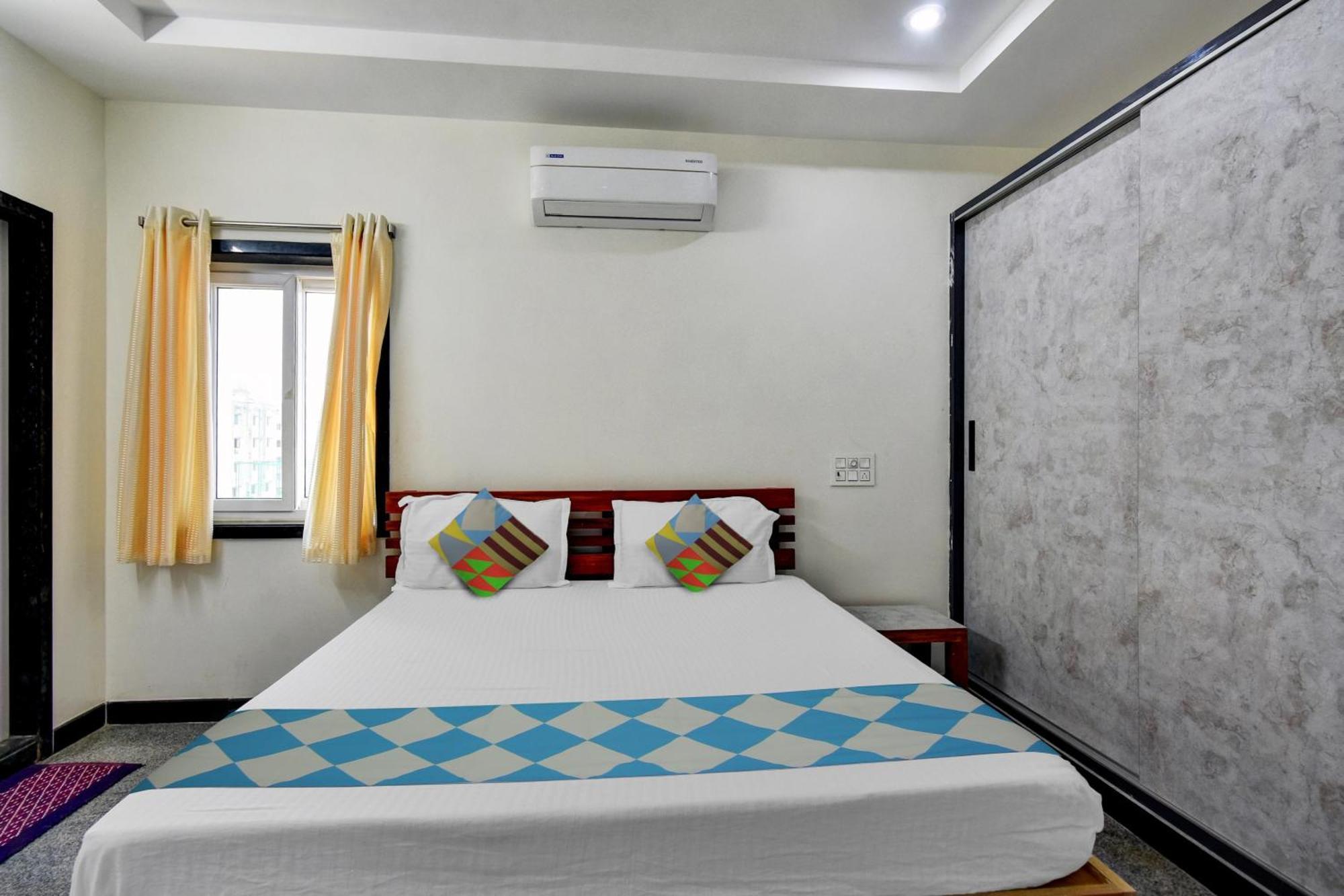 Oyo Home Msr Guest Inn Homestay Nellore Εξωτερικό φωτογραφία
