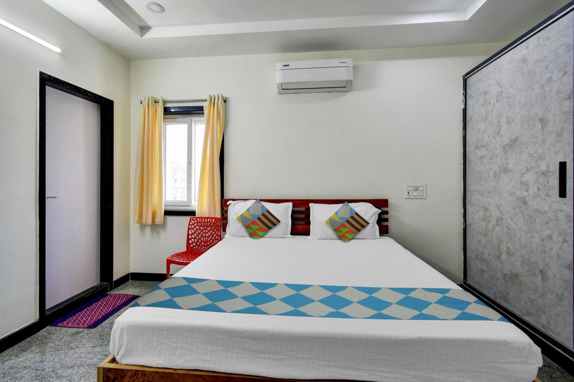 Oyo Home Msr Guest Inn Homestay Nellore Εξωτερικό φωτογραφία
