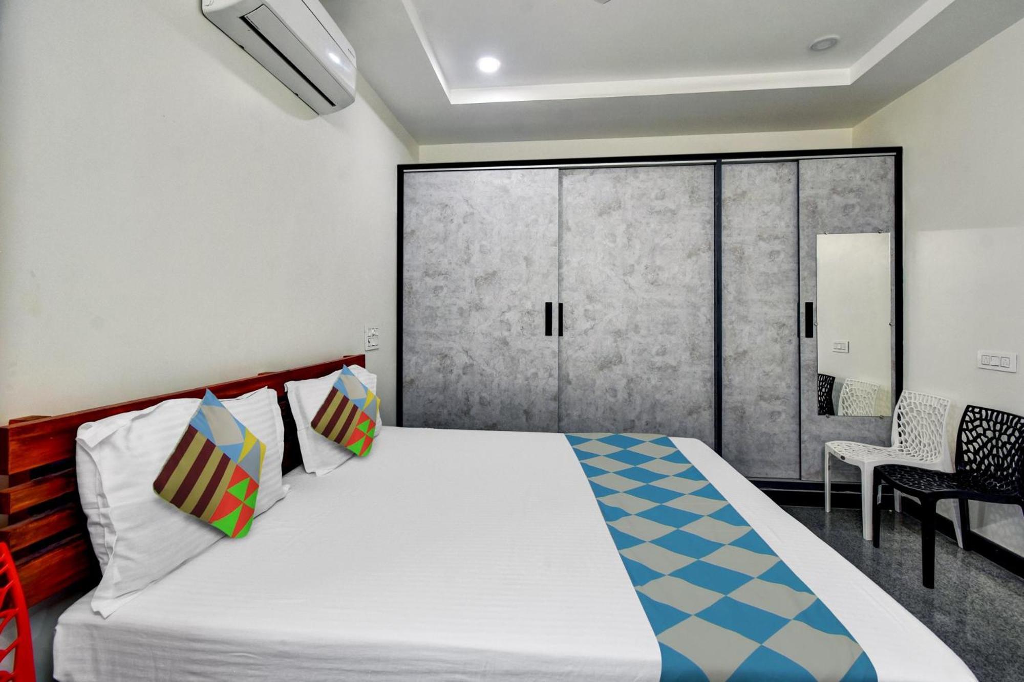 Oyo Home Msr Guest Inn Homestay Nellore Εξωτερικό φωτογραφία
