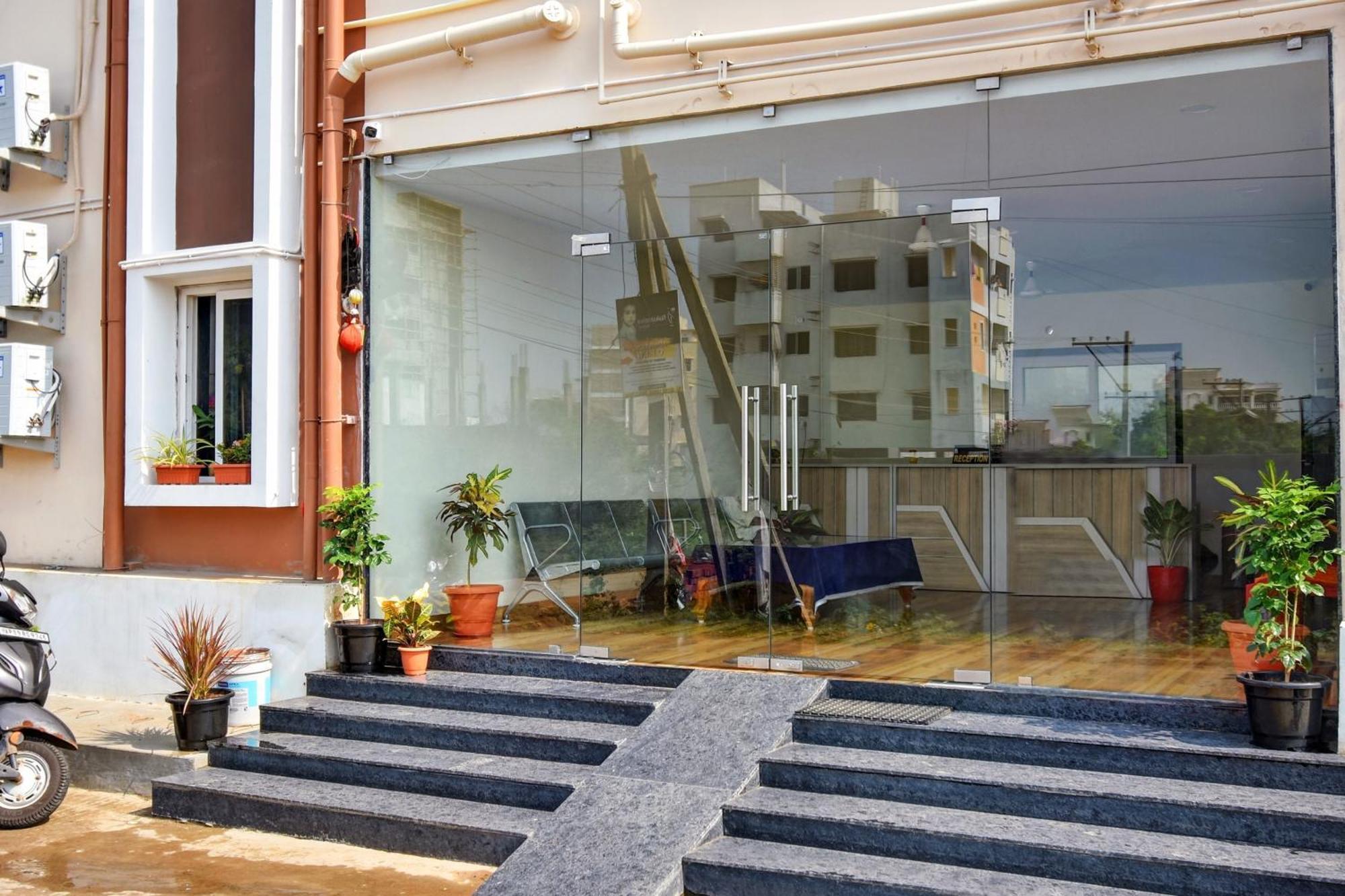 Oyo Home Msr Guest Inn Homestay Nellore Εξωτερικό φωτογραφία